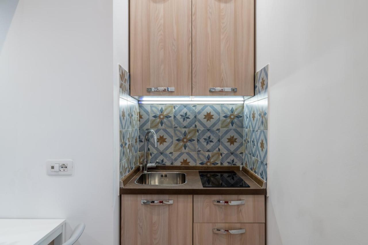 Isola - Studio Flat Milano Eksteriør bilde