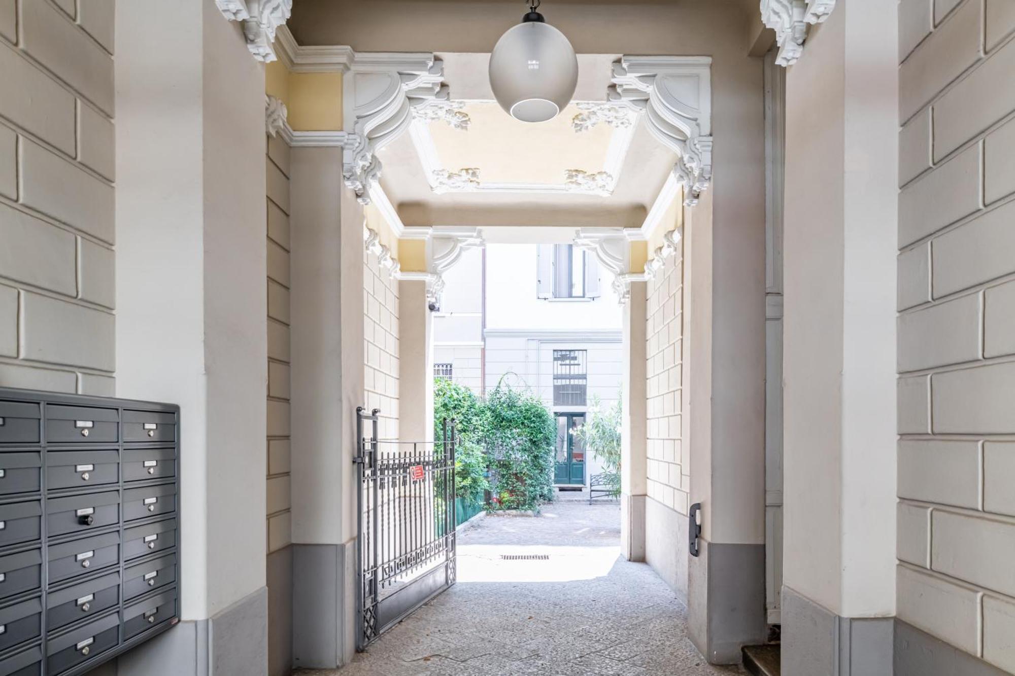 Isola - Studio Flat Milano Eksteriør bilde